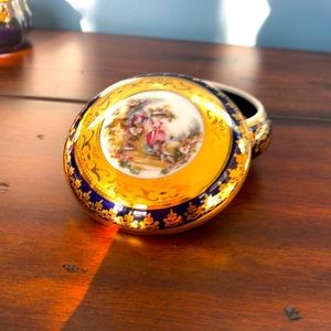 Limoges cobalt blue 22k gold trim trinket box